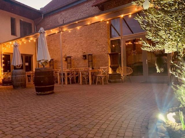 הוכנהיים אם מיין Kleine Residenz Am Schloss מראה חיצוני תמונה